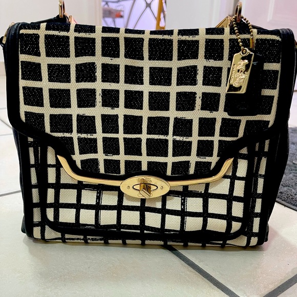 Original Coach purse - Picture 1 of 3